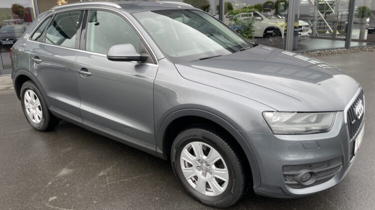 Q3 2.0 TFSI quattro Navi Teilleder AHK 6-Gang