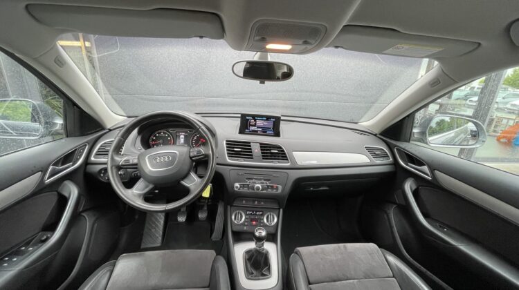 Q3 2.0 TFSI quattro Navi Teilleder AHK 6-Gang
