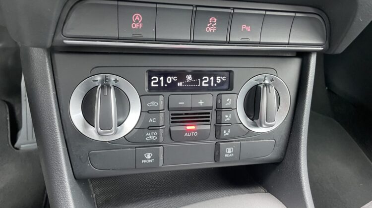 Q3 2.0 TFSI quattro Navi Teilleder AHK 6-Gang
