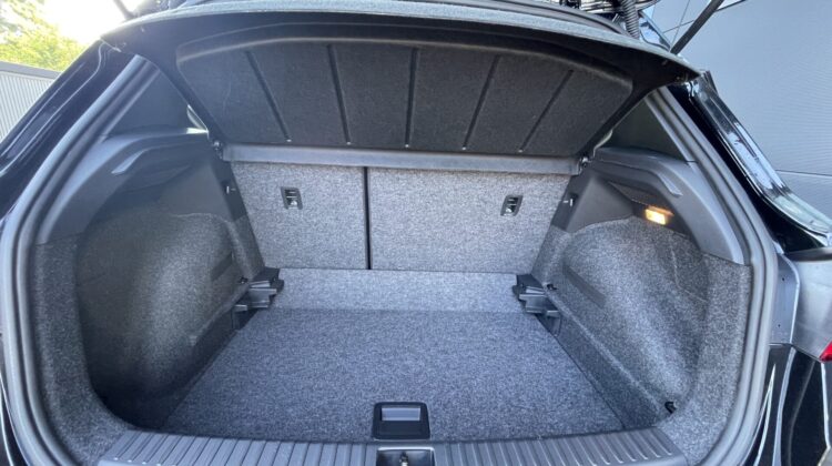Arona 1,0TSi Xperience Schalter Navi LED Kamera