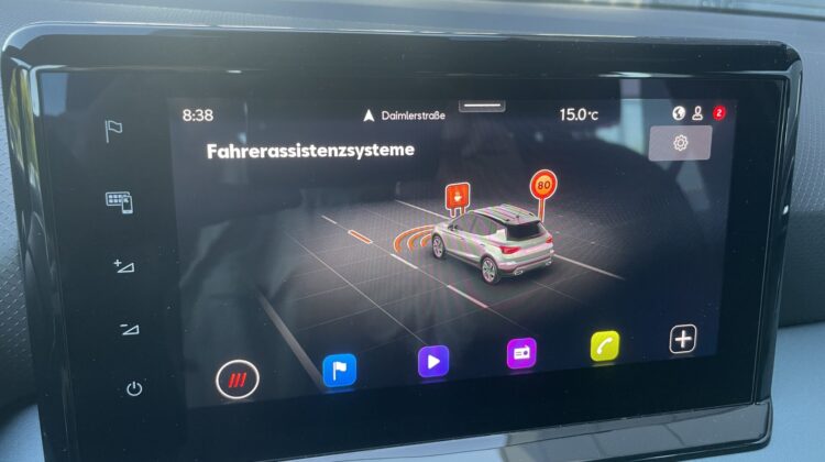 Arona 1,0TSi Xperience Schalter Navi LED Kamera
