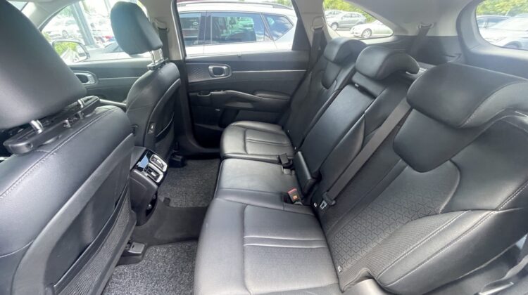 Sorento 2,2 CRDi 4WD 7 Sitze Pano Bose HUD 360°