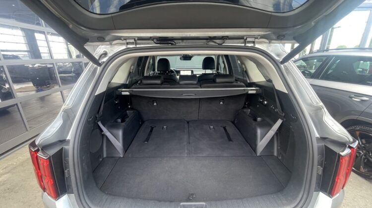 Sorento 2,2 CRDi 4WD 7 Sitze Pano Bose HUD 360°