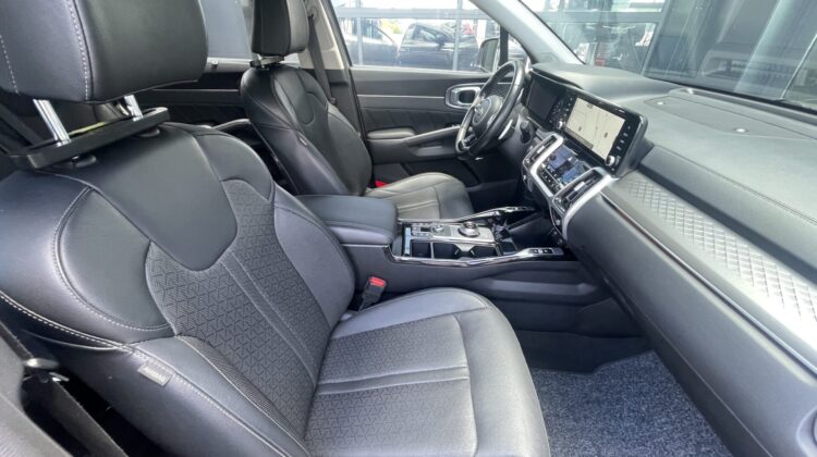 Sorento 2,2 CRDi 4WD 7 Sitze Pano Bose HUD 360°