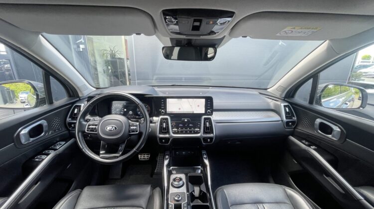 Sorento 2,2 CRDi 4WD 7 Sitze Pano Bose HUD 360°
