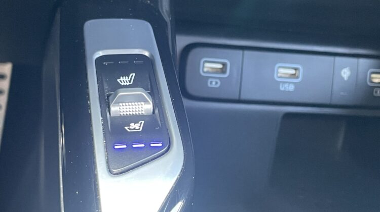 Sorento 2,2 CRDi 4WD 7 Sitze Pano Bose HUD 360°