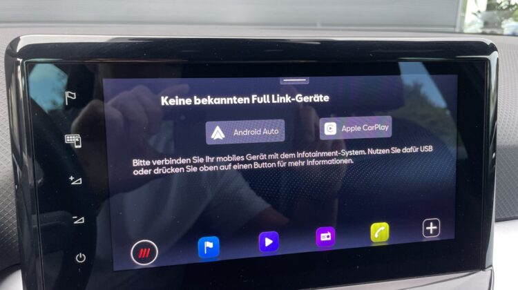 Arona FR Navi Kamera FullLink Virtual LED 17″
