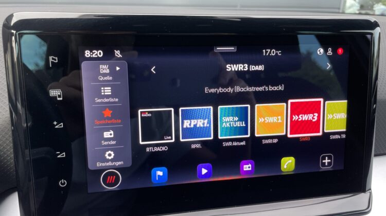 Arona FR Navi Kamera FullLink Virtual LED 17″