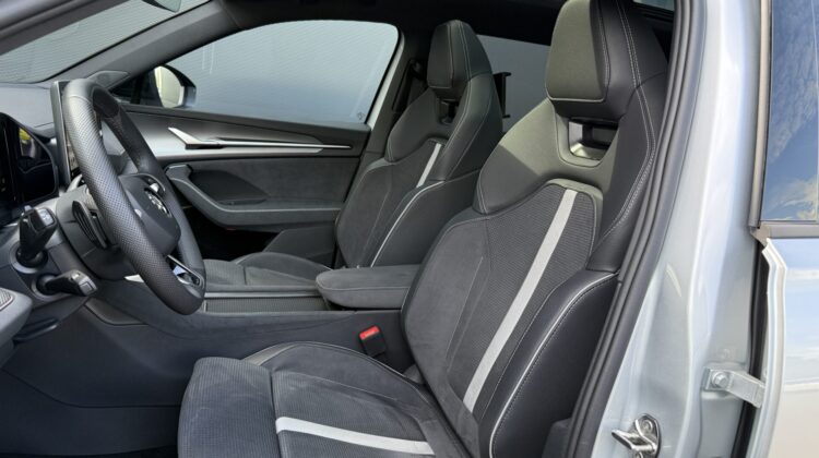 Kodiaq 2.0 TDI 142kW 4×4 Sportline 360° AHK Pano