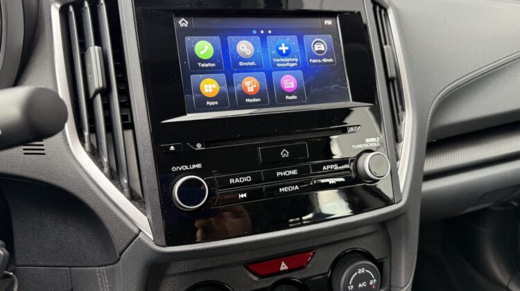 XV 1.6i Automatik 4×4 AHK Car Play ACC Lane SHZ
