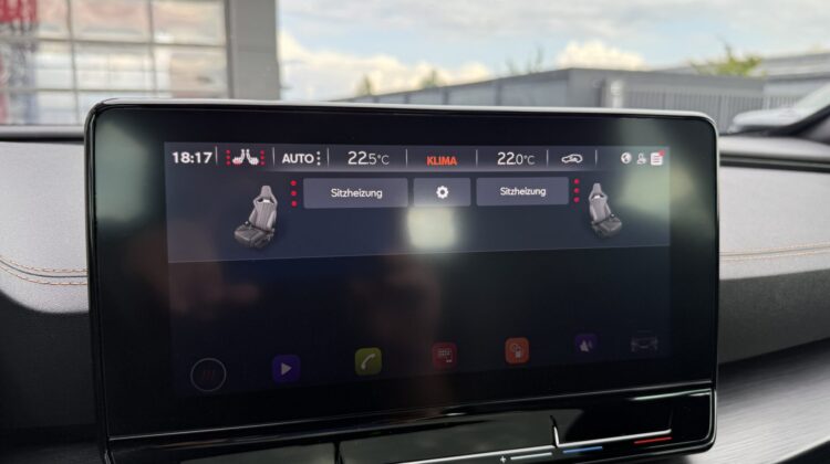 Formentor 1.5TSI DSG Kamera Pano SHZ LED 1.Hand
