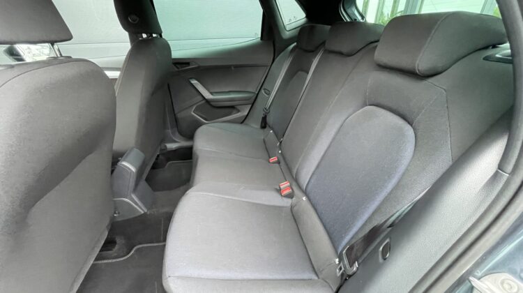 Ibiza FR 17″ Navi LED AppleCarplay PDC