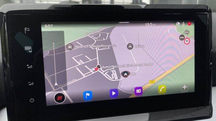 Ibiza FR 17″ Navi LED AppleCarplay PDC