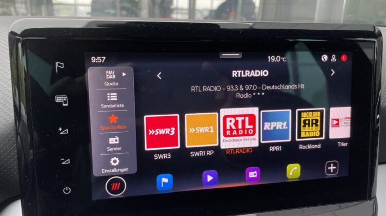 Ibiza FR 17″ Navi LED AppleCarplay PDC