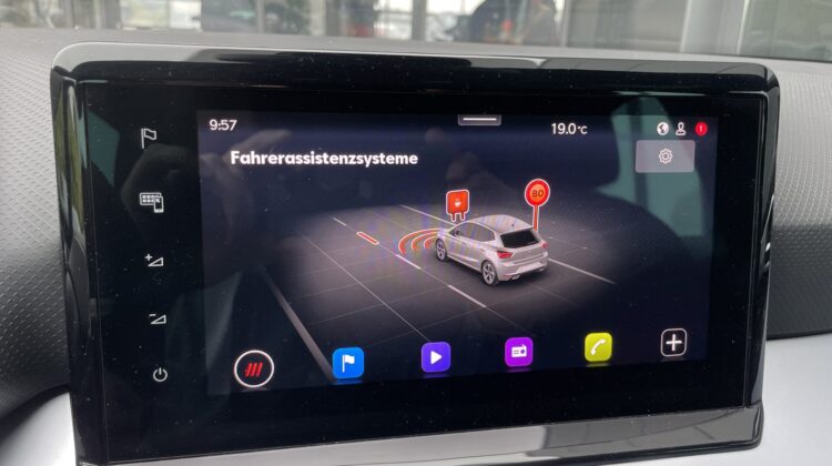 Ibiza FR 17″ Navi LED AppleCarplay PDC