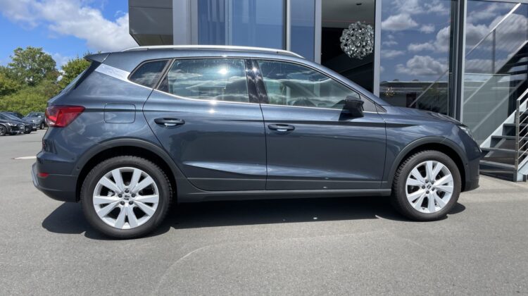 Arona Xperience Schalter Navi LED Kamera Sitzhz
