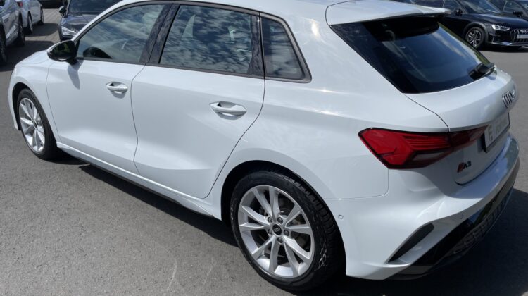 A3 Sportback 35 TFSI S line Kamera Navi Leder
