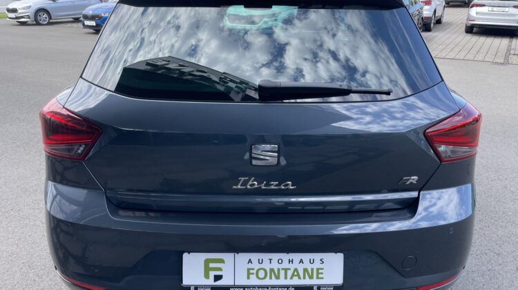 Ibiza FR 17″ Navi LED AppleCarplay PDC SHZ