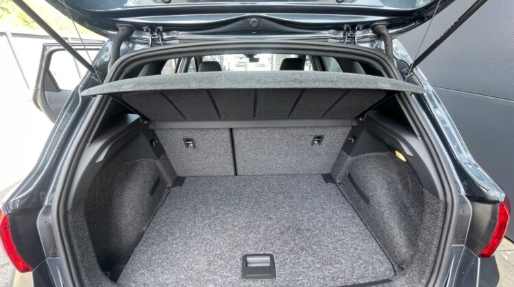 Arona Xperience Schalter Navi LED Kamera Sitzhz