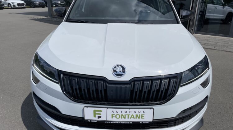 Karoq 2,0TSi DSG Sportline 4×4 Pano Standhz Navi