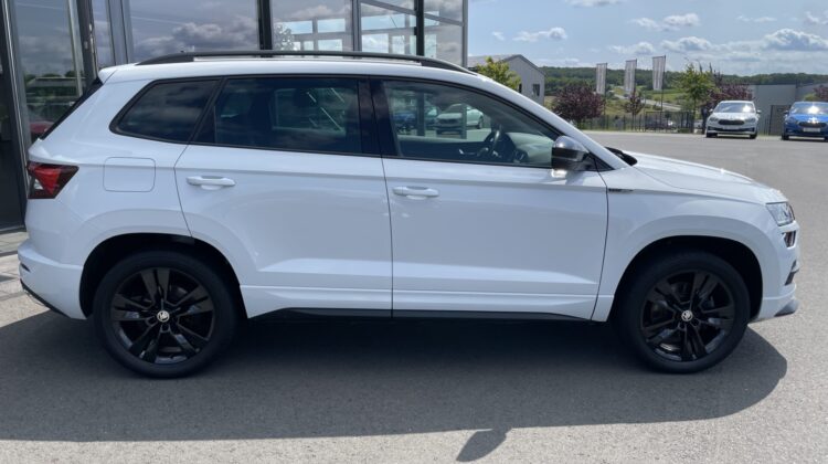 Karoq 2,0TSi DSG Sportline 4×4 Pano Standhz Navi