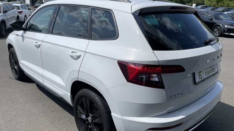Karoq 2,0TSi DSG Sportline 4×4 Pano Standhz Navi