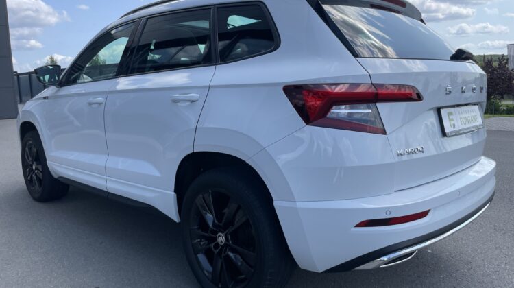 Karoq 2,0TSi DSG Sportline 4×4 Pano Standhz Navi