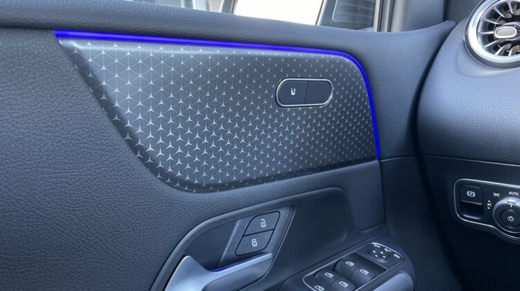 B 200d 8G-DCT WideScreen Kamera Leder Navi