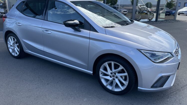 Ibiza FR DSG 17″ Navi LED AppleCarplay PDC