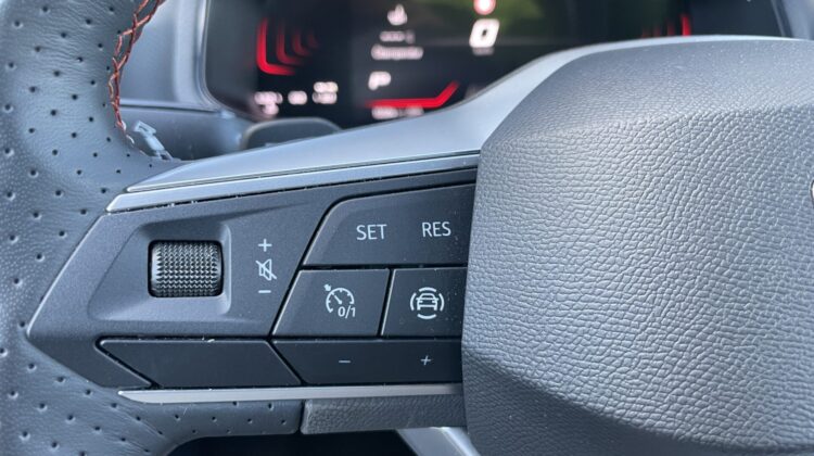 Ibiza FR DSG 17″ Navi LED AppleCarplay PDC