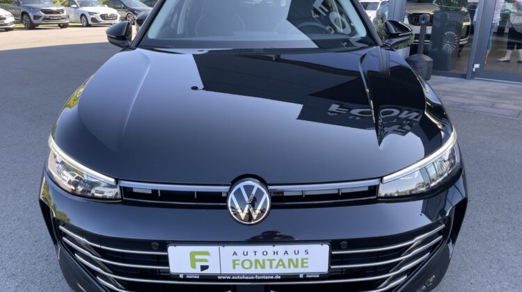 Passat Variant 2.0TDI Elegance Alc. AHK IQ-Light