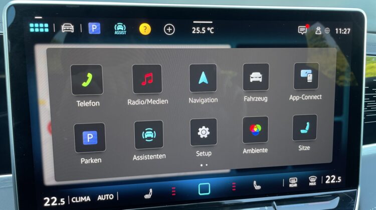 Passat Variant 2.0TDI Elegance Alc. AHK IQ-Light