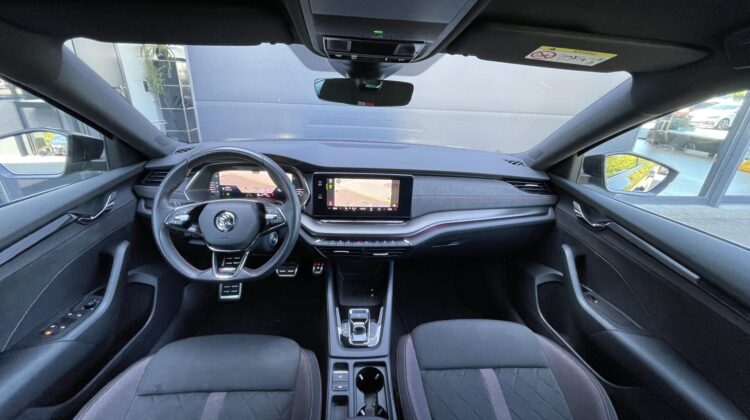Octavia 2,0TSi Limousine RS 19″ Columbus Matrix