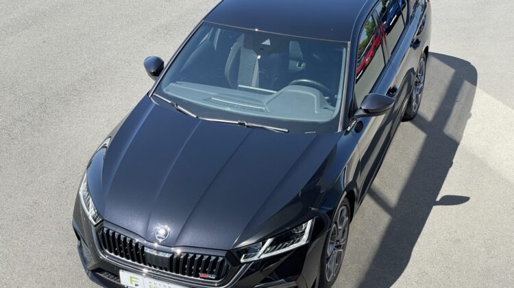 Octavia 2,0TSi Limousine RS 19″ Columbus Matrix
