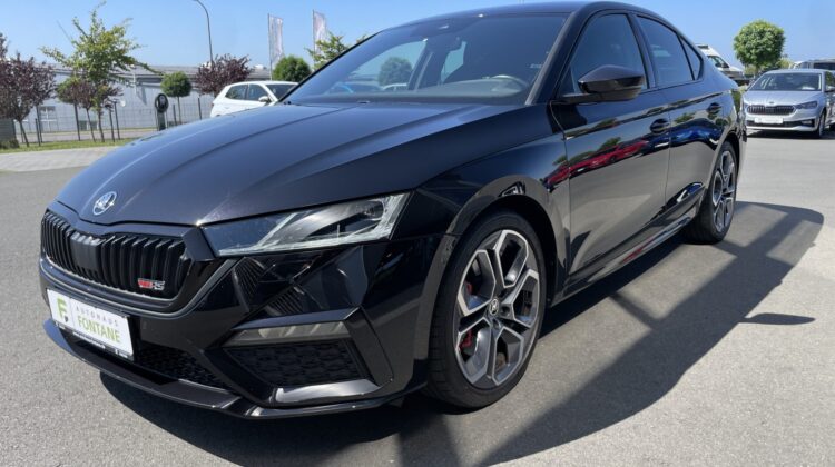 Octavia 2,0TSi Limousine RS 19″ Columbus Matrix