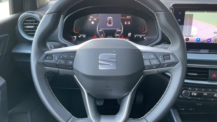 Arona 1,0TSi Xperience Schalter Navi LED Kamera
