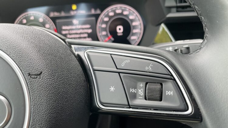 A3 Limousine 35TFSI S line Leder Navi Sitzheizung