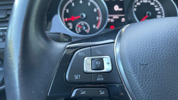 Golf VII Join 5-türig Navi Sitzhz Bi-Xenon PDC