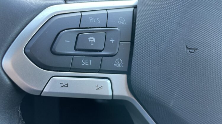 Caddy 2,0TDi DSG Kamera Apple Sitzhz Virtual LED