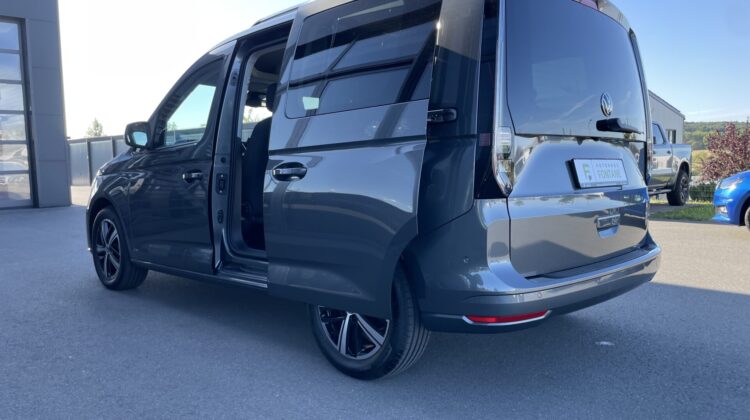 Caddy 2,0TDi DSG Kamera Apple Sitzhz Virtual LED