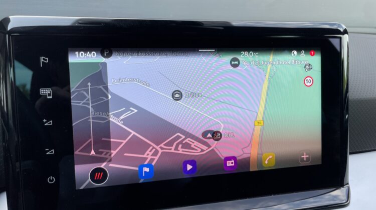 Ibiza FR 17″ Navi LED AppleCarplay PDC