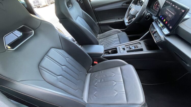 Formentor 2,0TSi VZ 4×4 360° Leder Beats Pano 19″ Alu