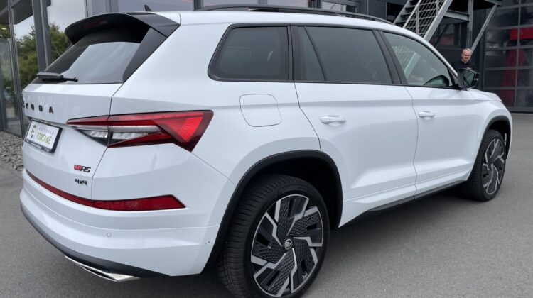 Kodiaq 2.0TSI RS 4×4 FL Pano DCC Standh. 7Sitzer