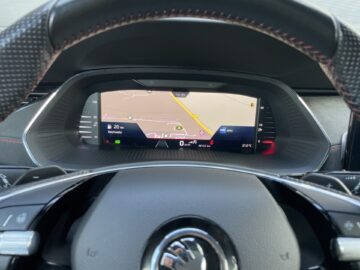 Octavia Combi 2,0TSi RS Pano 360°DCC AHK Massage