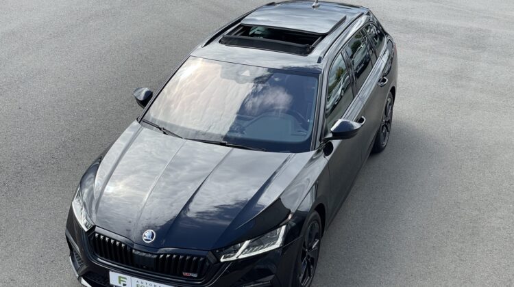 Octavia Combi 2,0TSi RS Pano 360°DCC AHK Massage