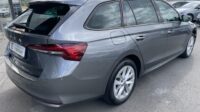 Octavia Combi 2.0TDI DSG Selection Matrix Navi