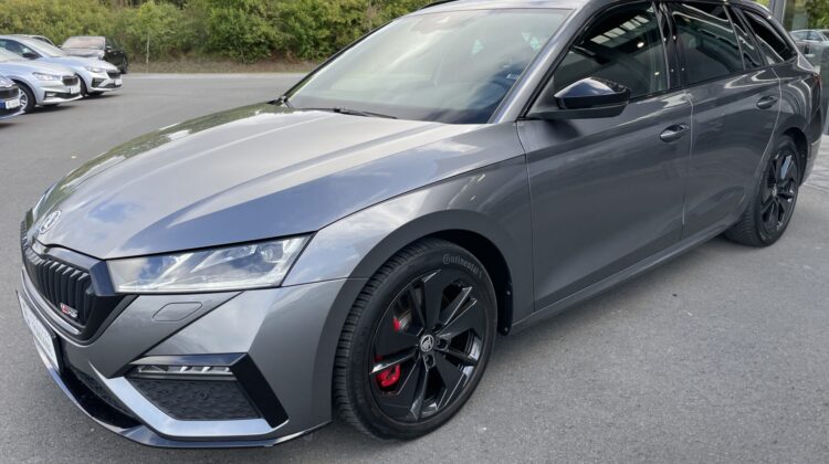 Octavia Combi 2,0TSi RS Matrix Kamera Schalter
