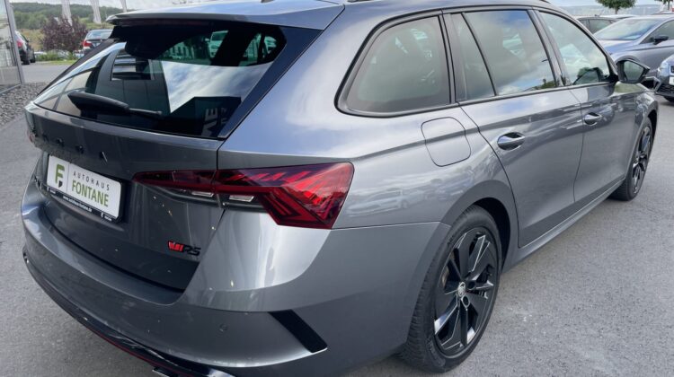Octavia Combi 2,0TSi RS Matrix Kamera Schalter