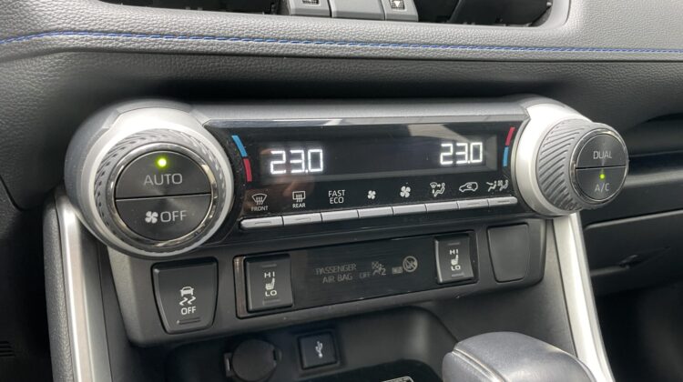 RAV 4 RAV4 Hybrid 4×4 Style Selection AHK