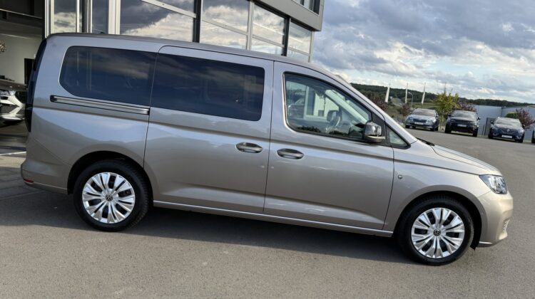Caddy 2.0TDI Maxi 7-Sitzer VC Kamera 17